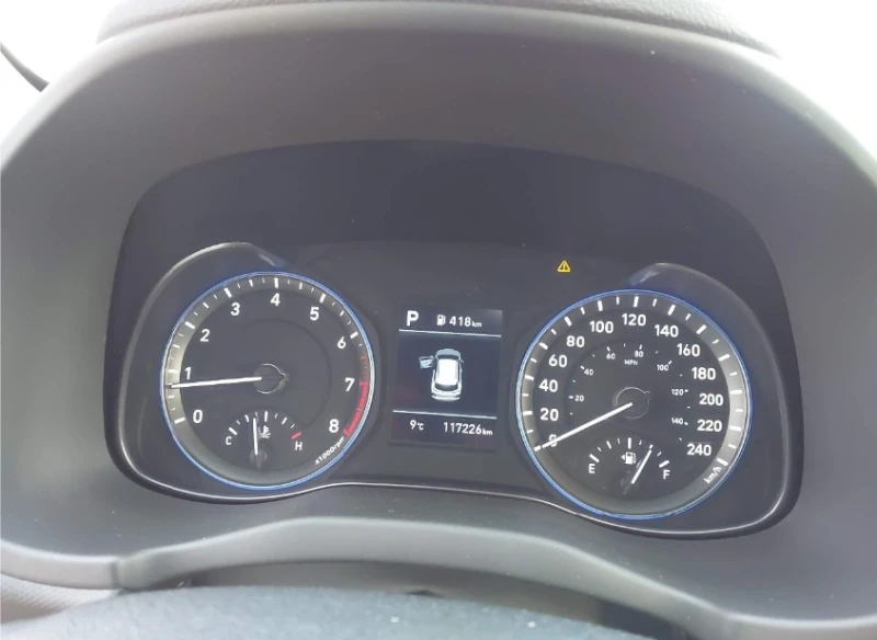 Hyundai Kona 2.0L LUXURY, снимка 8 - Автомобили и джипове - 53356399