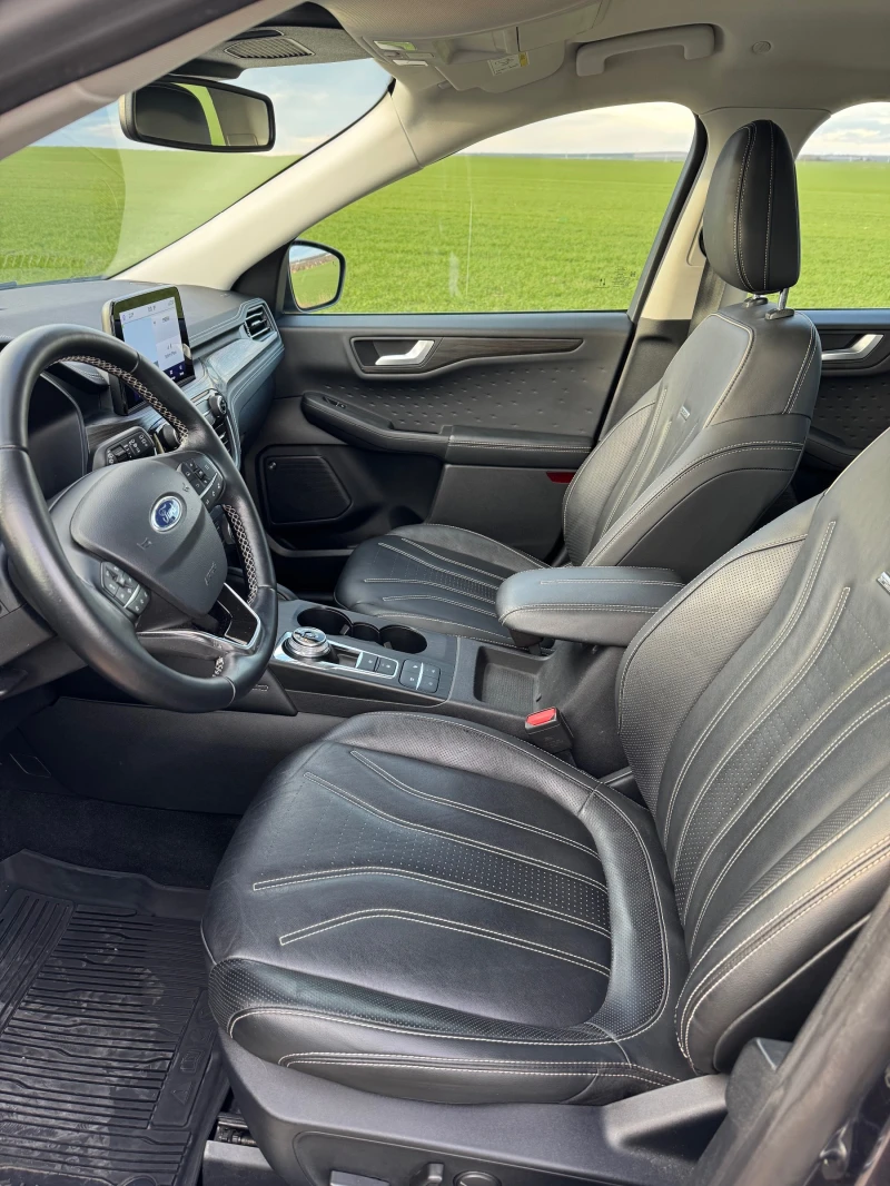 Ford Kuga Vignale 2.0 Diesel 190hp, снимка 12 - Автомобили и джипове - 53401593