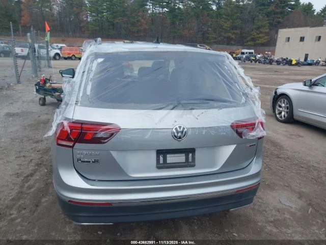 VW Tiguan ПОДГРЕВ* КАМЕРА* КЕЙЛЕС* LANE* ASSIST, снимка 15 - Автомобили и джипове - 53036225