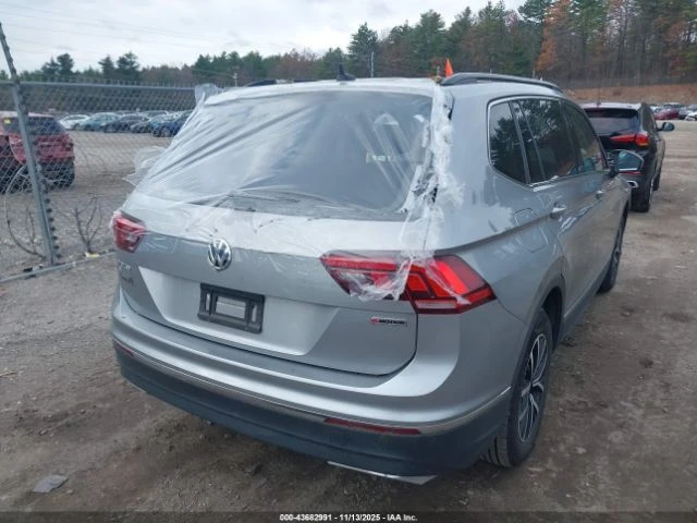 VW Tiguan ПОДГРЕВ* КАМЕРА* КЕЙЛЕС* LANE* ASSIST, снимка 4 - Автомобили и джипове - 53036225