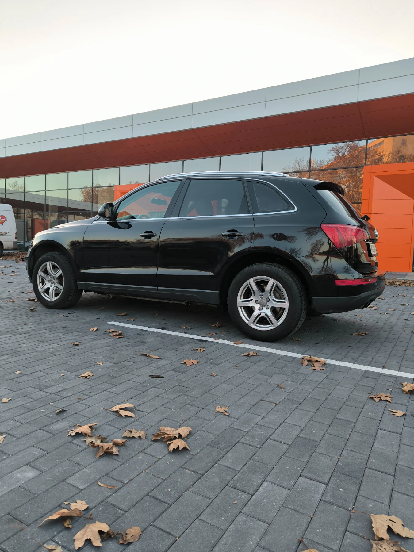 Audi Q5 2.0TDI LED ALCANTARA KOJA - изображение 3