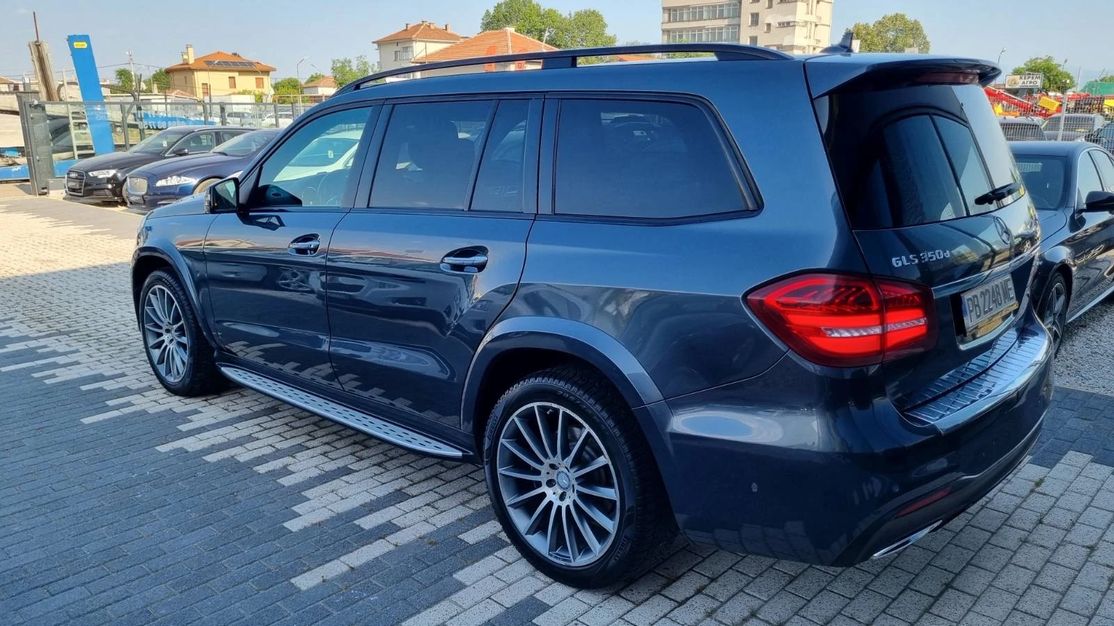 Mercedes-Benz GLS 350 7 места ПЪЛНА ГАРАНЦИЯ!!! - изображение 5