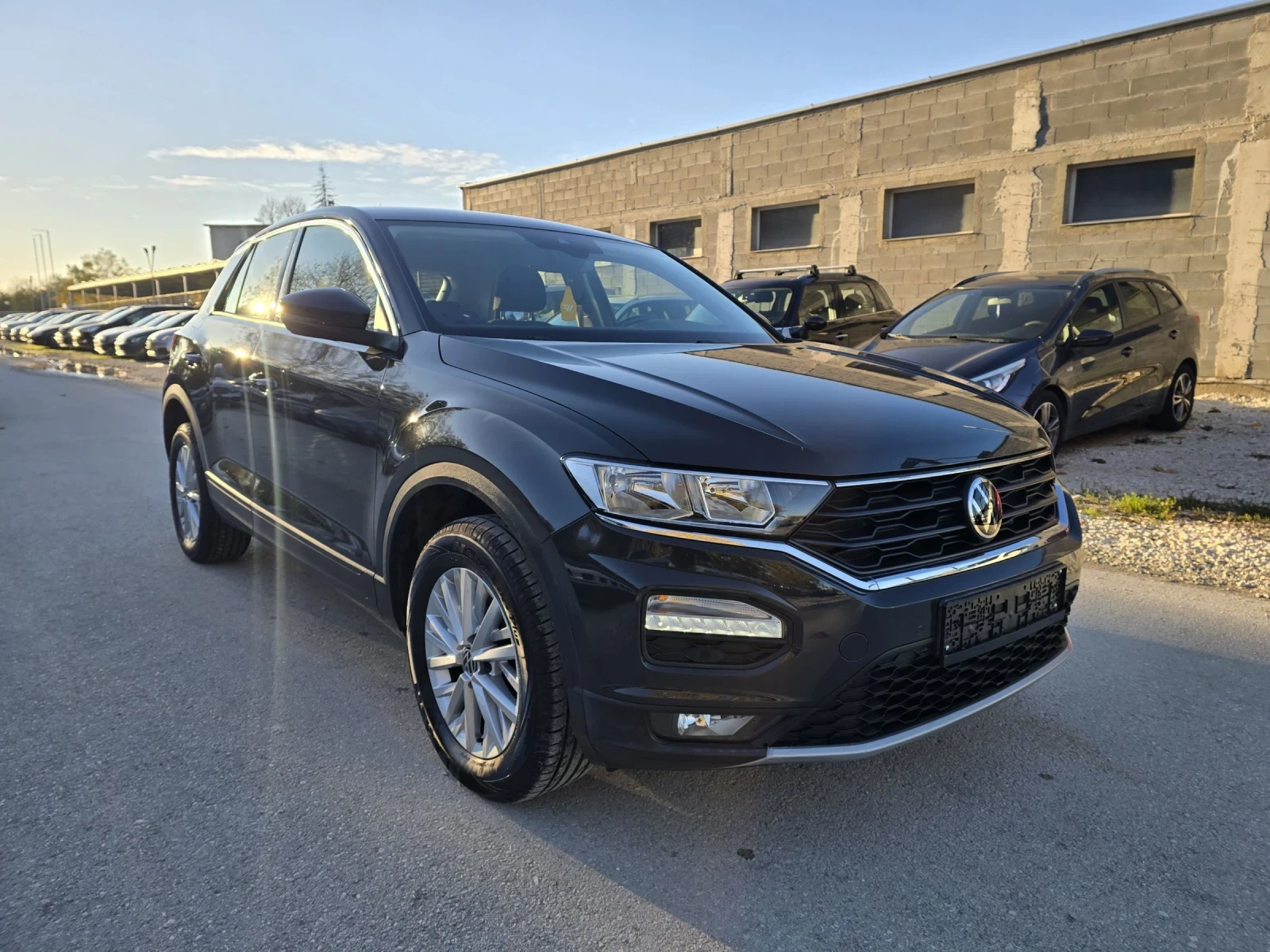 VW T-Roc 2.0TDI 150к.с Style DSG - изображение 2