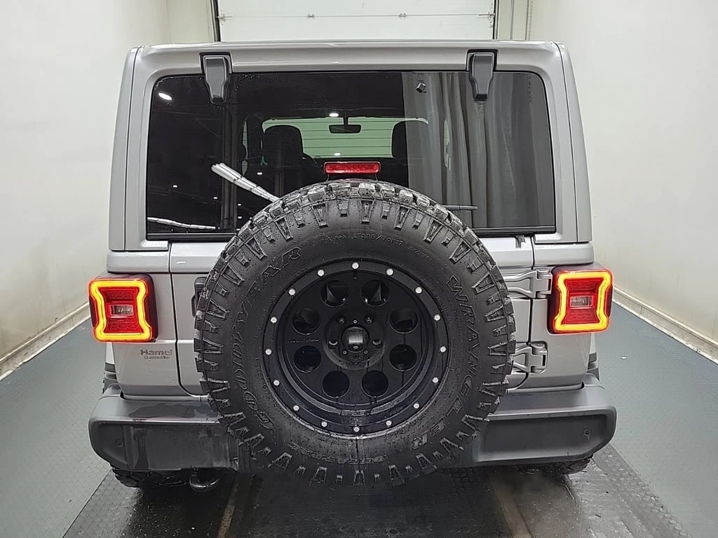 Jeep Wrangler * Sahara Altitude * CARFAX * БЕЗ ПЪРВОНАЧАЛНА ВНОС - изображение 4