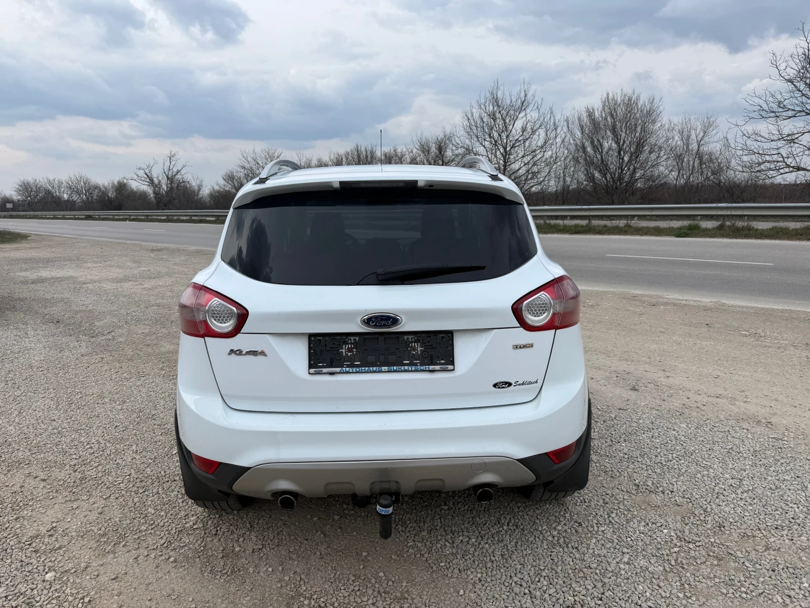 Ford Kuga 2.0 TDCI TITANIUM УНИКАТ, снимка 7 - Автомобили и джипове - 53926817