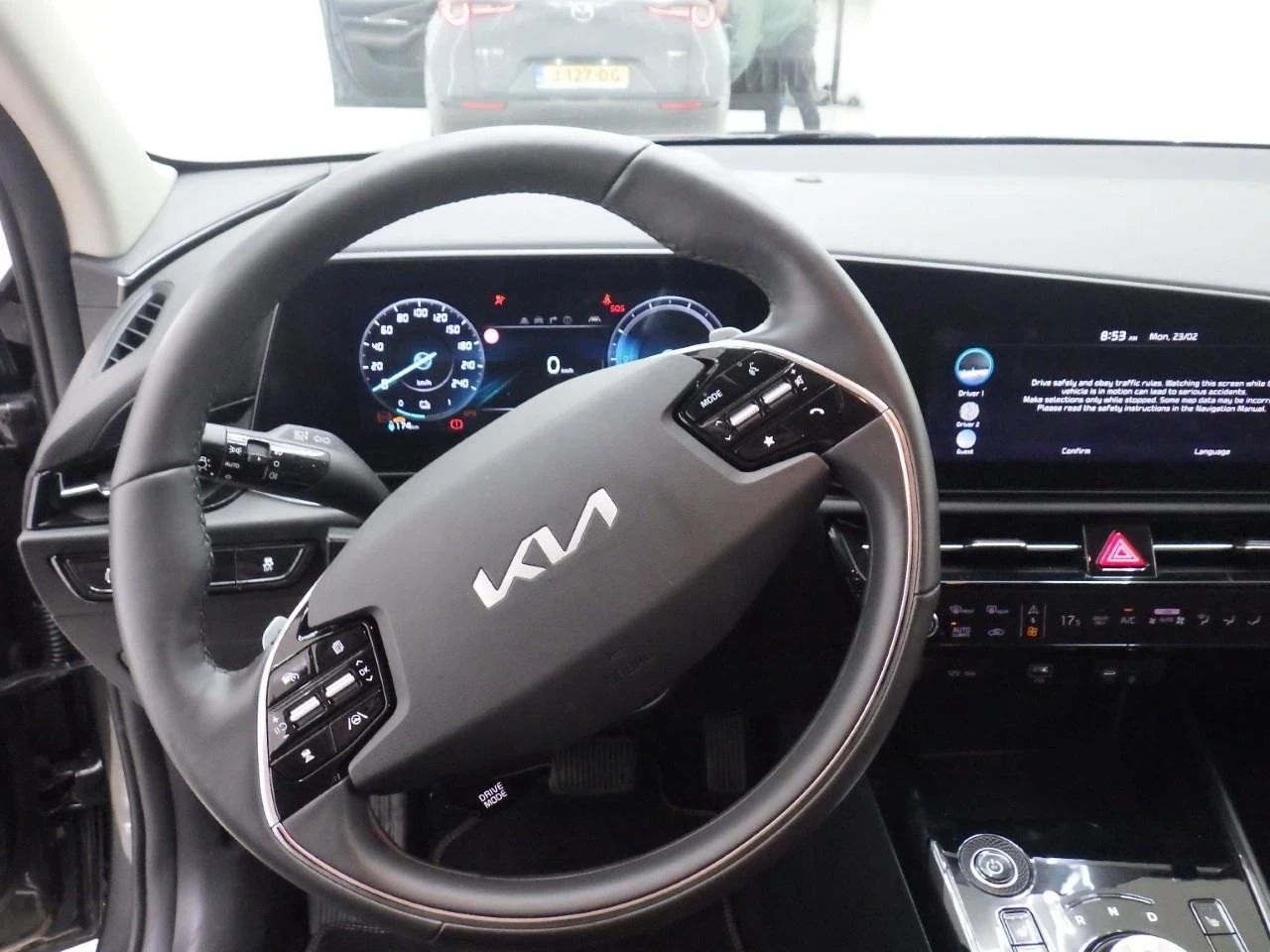 Kia Niro !!! ОЧАКВАН ВНОС !!! PREMIUM! DIGITAL! FULL!, снимка 7 - Автомобили и джипове - 54043738