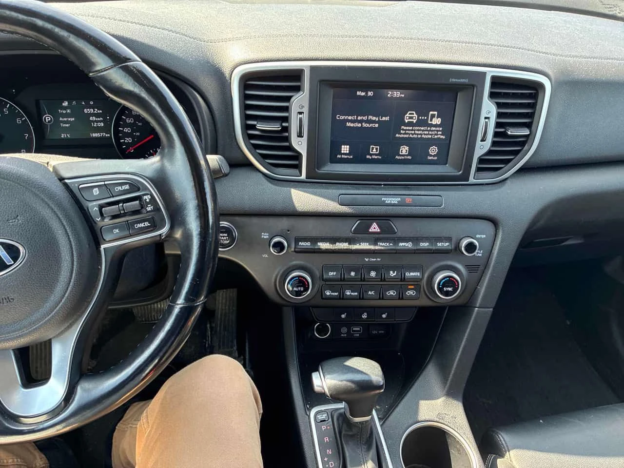 Kia Sportage * EX * CARFAX * ЦЕНА ДО БГ, снимка 10 - Автомобили и джипове - 54100419