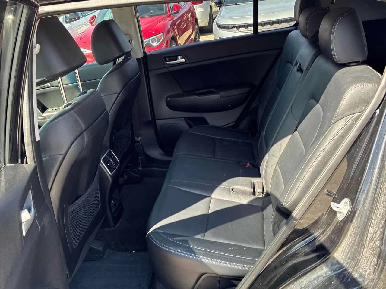 Kia Sportage * EX * CARFAX * ЦЕНА ДО БГ, снимка 13 - Автомобили и джипове - 54100419