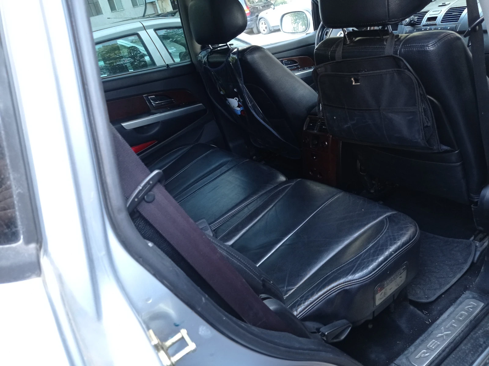 SsangYong Rexton 2.7hdi, снимка 6 - Автомобили и джипове - 54115328