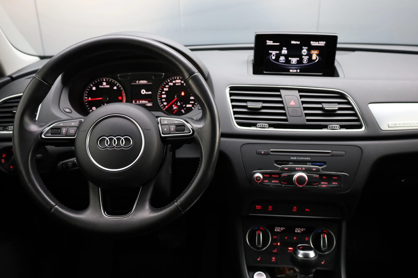 Audi Q3 FACELIFT* S-LINE* KEYLESS GO* LED LIGHT* NAVI* , снимка 10 - Автомобили и джипове - 54485287