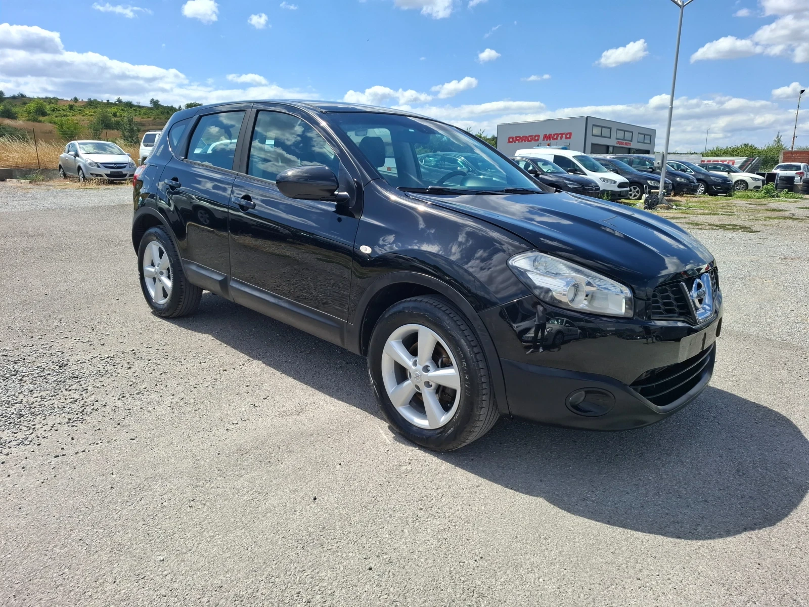 Nissan Qashqai 1, 6DCI-Navi, 4WD, снимка 2 - Автомобили и джипове - 55396428