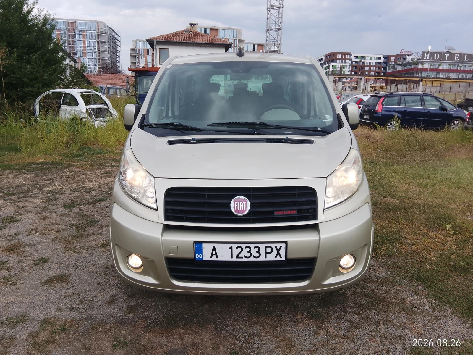 Fiat Scudo 2.0MULTIJET-PANORAMA-8МЕСТА-КЛИМАТРОНИК-ОБСЛУЖЕН-, снимка 2 - Бусове и автобуси - 55827003