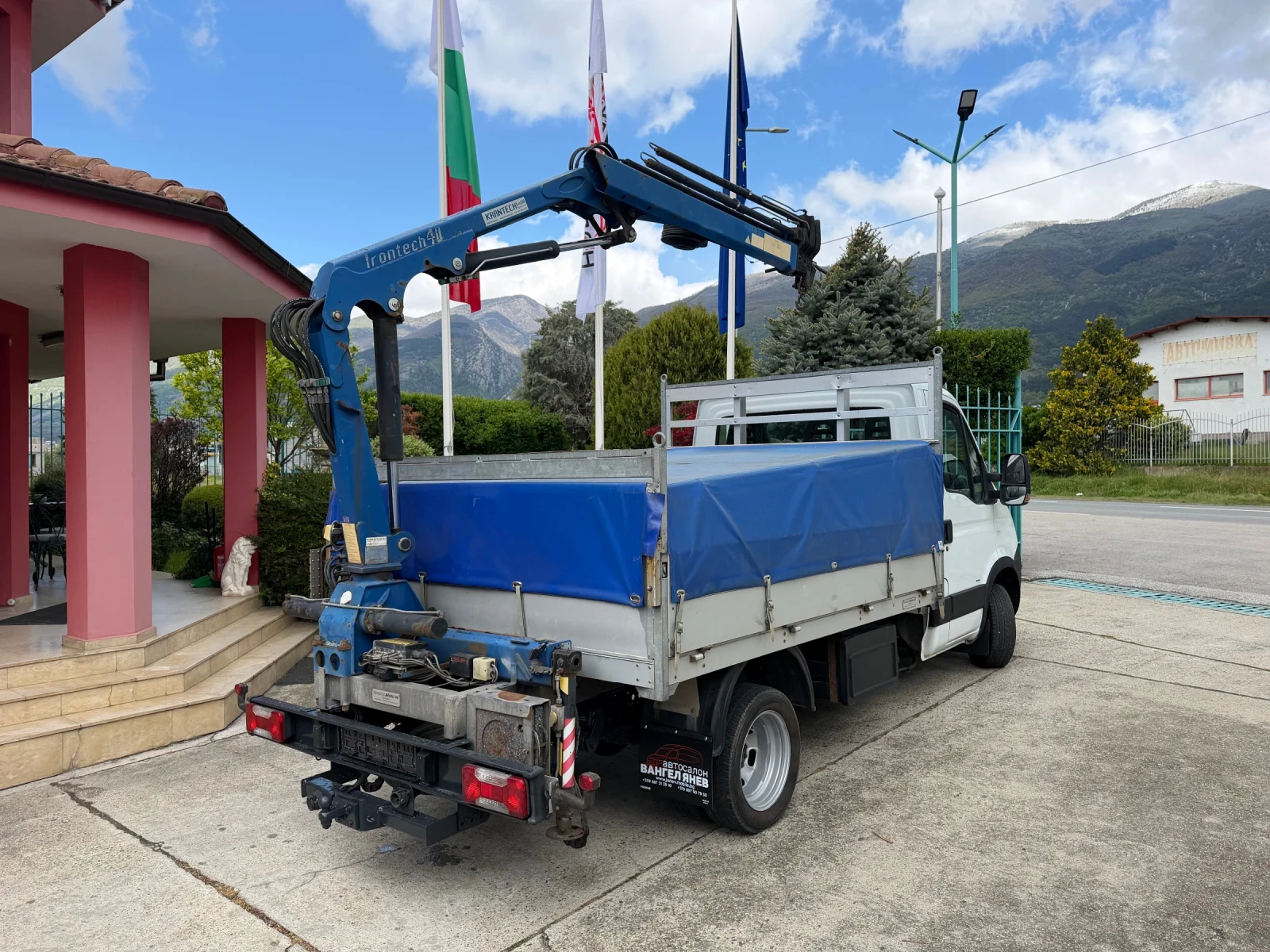 Iveco Daily 3.0HPI* 35C18 + Кран Irontech 40, снимка 13 - Камиони - 54342611