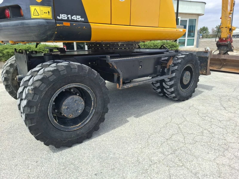 Багер JCB JS 145 W , 3 кофи, снимка 10 - Индустриална техника - 51194816