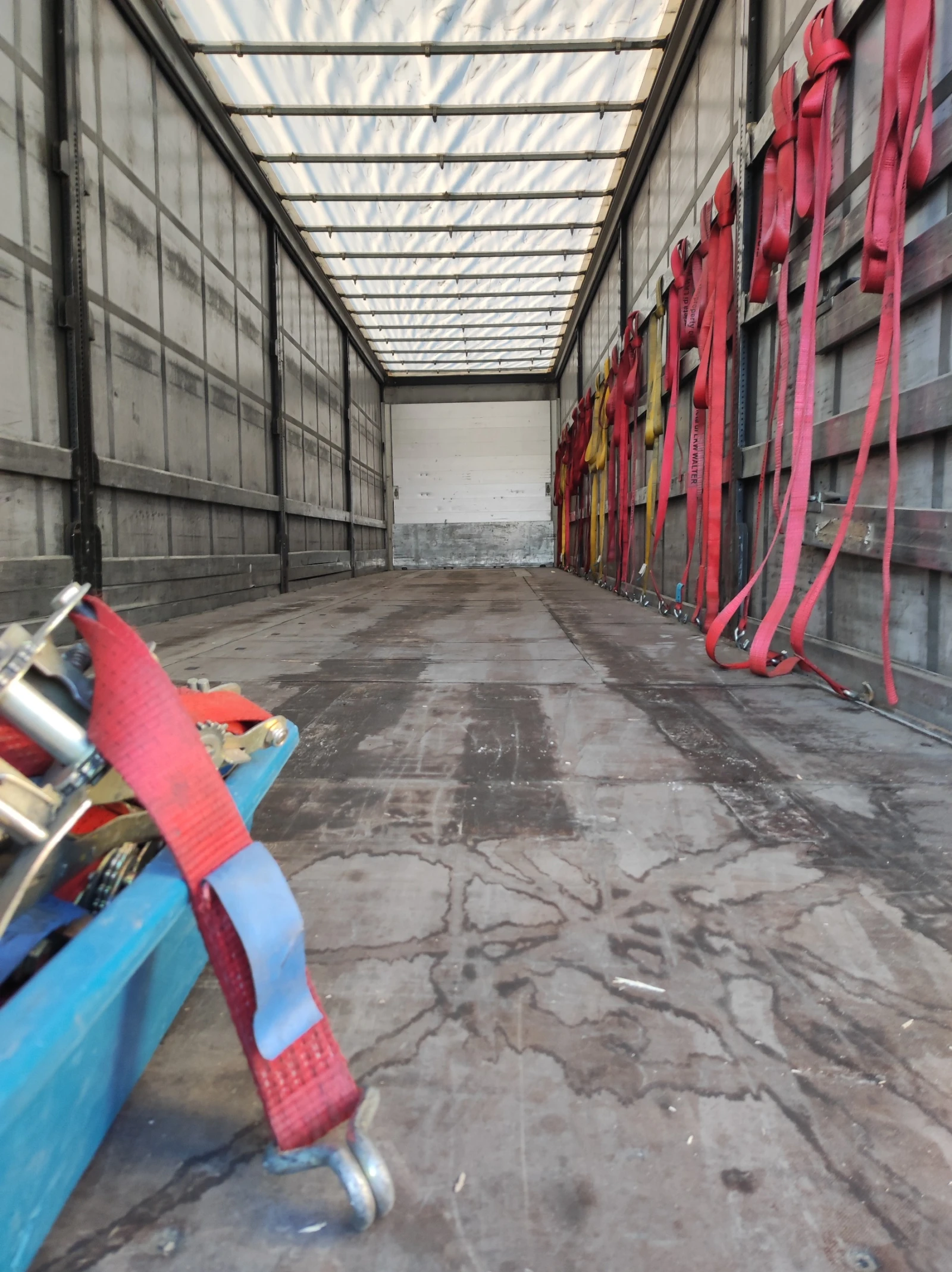 Полуремарке Schwarzmuller, снимка 5 - Ремаркета - 54083173