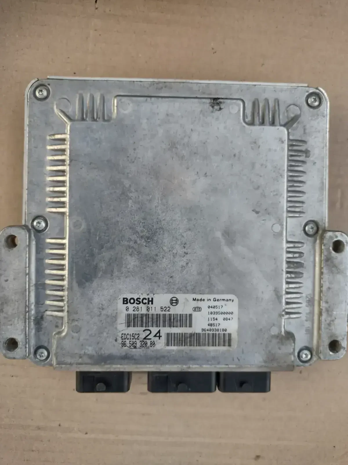 96 509 320 80  �������� �������� �� PEUGEOT 807 2.2 HDI Bosch 0 281 011 522 | Mobile.bg � ����������� 1