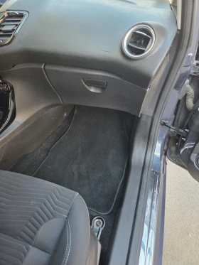 Ford Fiesta Titanium 1.6 TDCI 95 кс., снимка 5