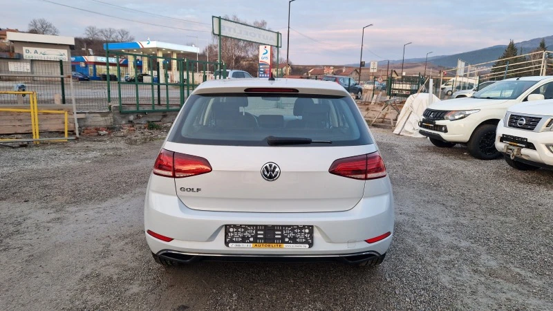 VW Golf 1.6 TDi NAVI, снимка 8 - Автомобили и джипове - 44586484