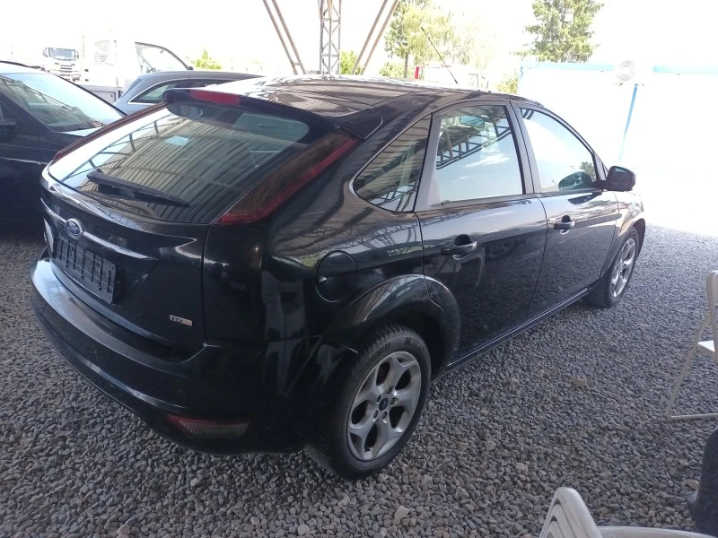 Ford Focus 1.6-TDCI Климатроник, снимка 5 - Автомобили и джипове - 47050488