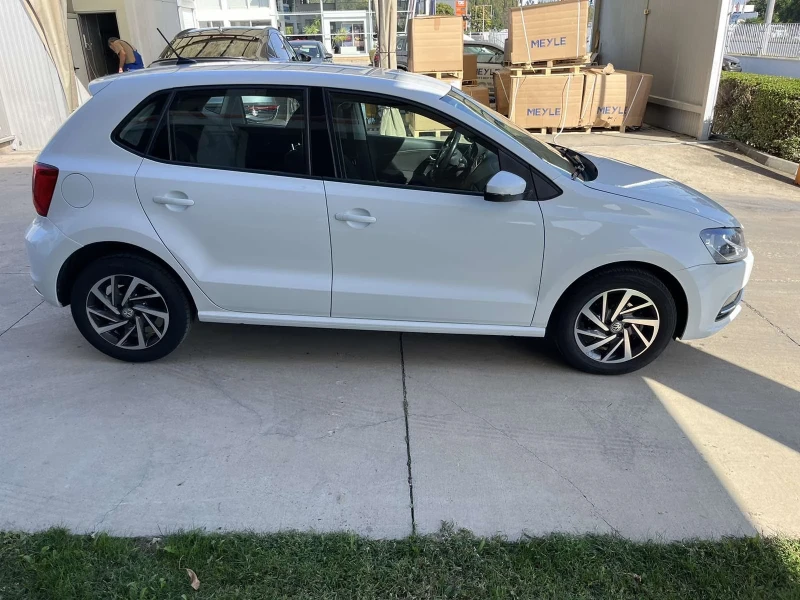 VW Polo 1.2 TSI, снимка 4 - Автомобили и джипове - 47469674