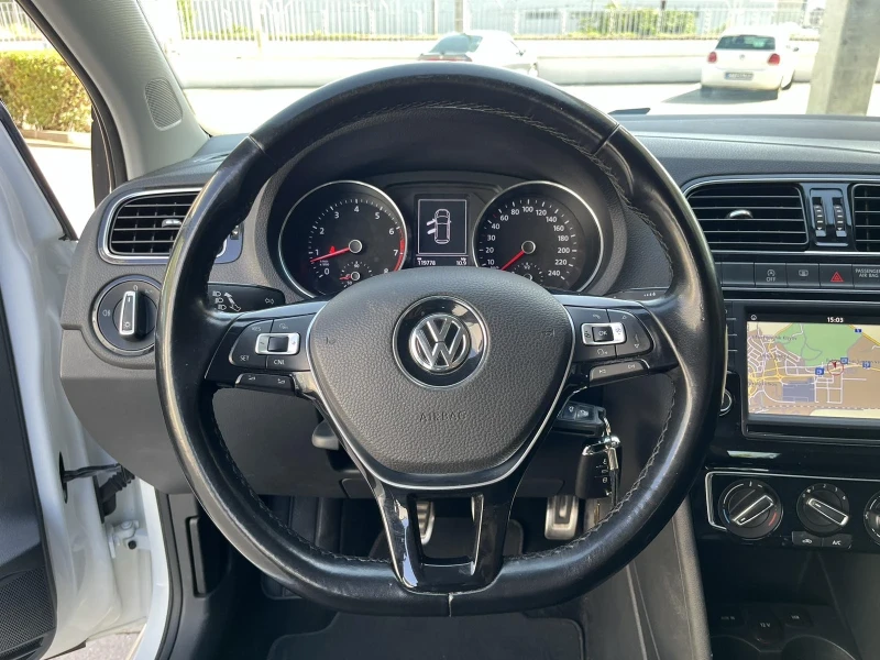 VW Polo 1.2 TSI, снимка 11 - Автомобили и джипове - 47469674