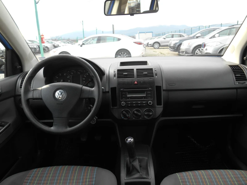 VW Polo 1.3i* 60* k.c* , снимка 13 - Автомобили и джипове - 48015127