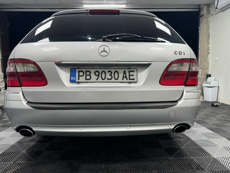 Mercedes-Benz E 320, снимка 5 - Автомобили и джипове - 49454985