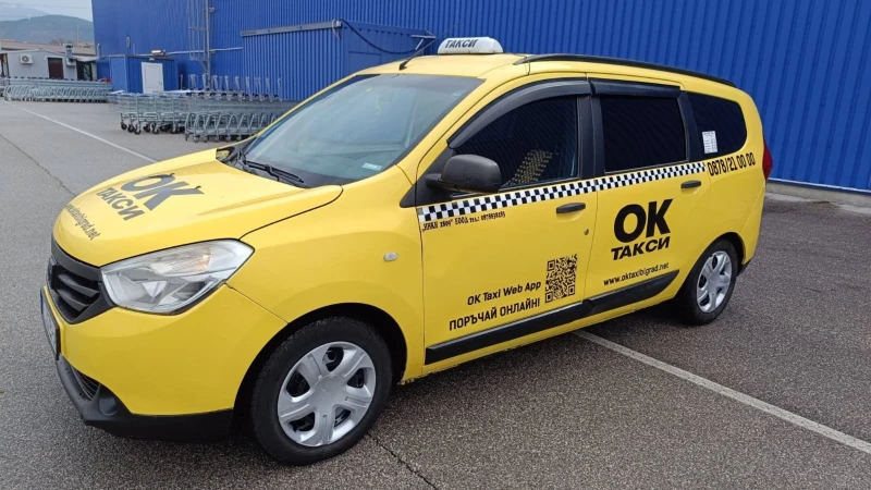 Dacia Lodgy 1.6 ГАЗ, снимка 7 - Автомобили и джипове - 51476211