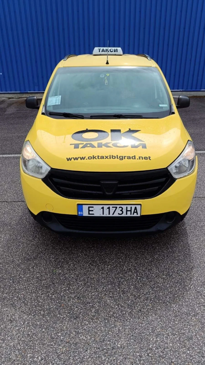 Dacia Lodgy 1.6 ГАЗ, снимка 3 - Автомобили и джипове - 51476211