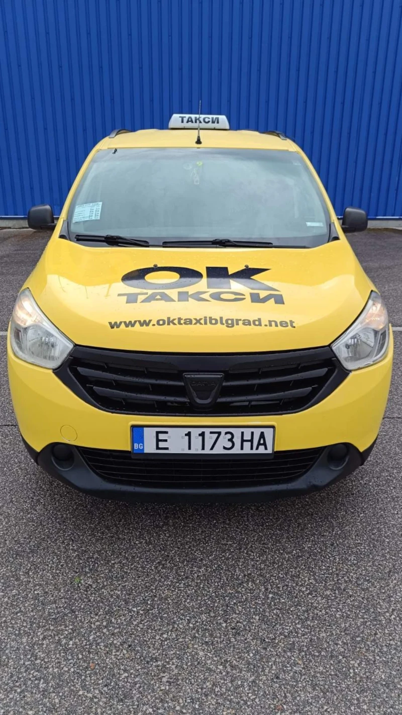 Dacia Lodgy 1.6 ГАЗ, снимка 8 - Автомобили и джипове - 51476211