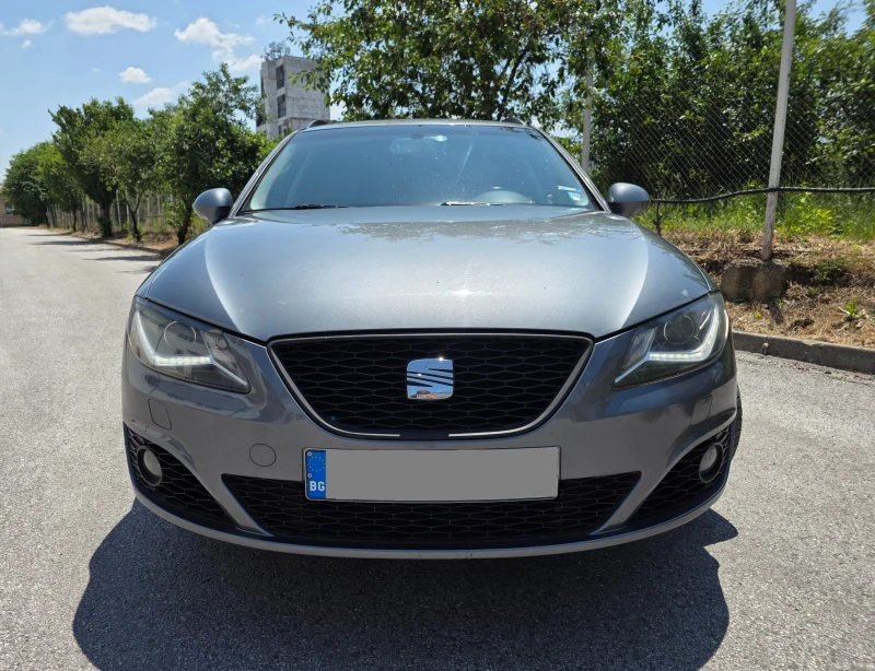 Seat Exeo ST Sport 2.0 TDI, снимка 2 - Автомобили и джипове - 50747791