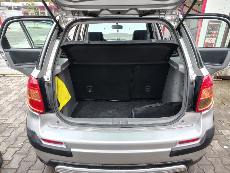 Suzuki SX4 1.9 DDiS, снимка 12 - Автомобили и джипове - 52111740