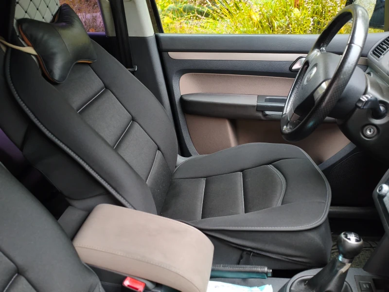 VW Touran Cross Country , снимка 5 - Автомобили и джипове - 52620670