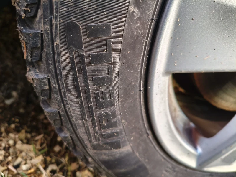 VW Touran Cross Country , снимка 11 - Автомобили и джипове - 52620670