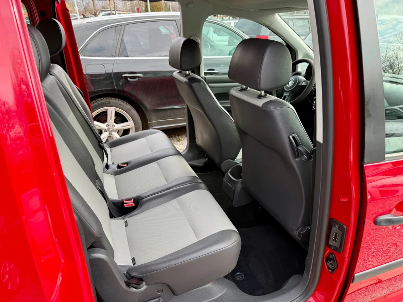 VW Caddy 1.6  &#127464;&#127469;, снимка 15 - Автомобили и джипове - 52687875