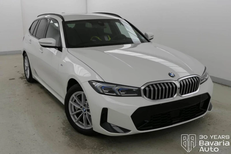 BMW 330 i xDrive Touring M Sport Paket Sportautomatic, снимка 4 - Автомобили и джипове - 52727304