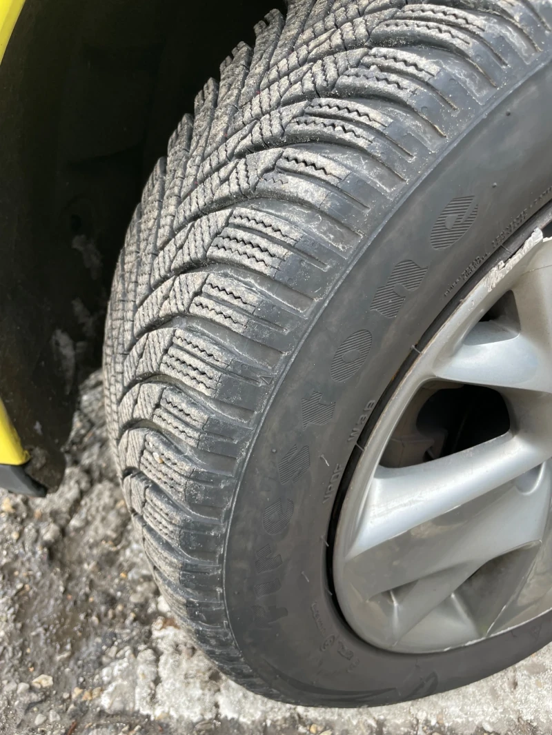 Renault Scenic 1.6 газ.инж работи перфектно, снимка 14 - Автомобили и джипове - 52910902