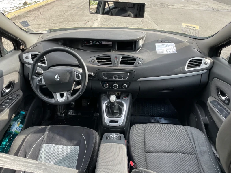 Renault Scenic 1.6 газ.инж работи перфектно, снимка 9 - Автомобили и джипове - 52910902