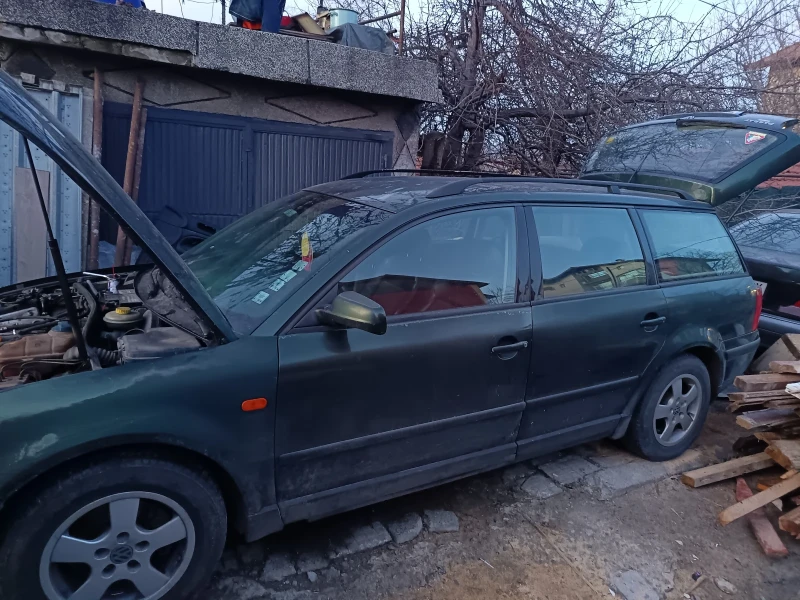 VW Passat, снимка 6 - Автомобили и джипове - 53113099