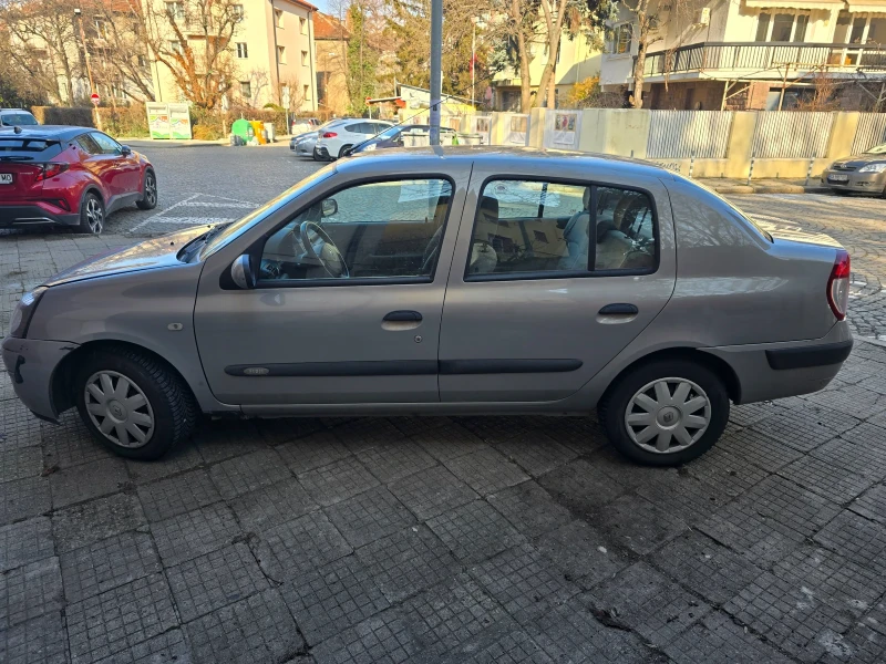 Renault Symbol 1.4i, снимка 2 - Автомобили и джипове - 53141060