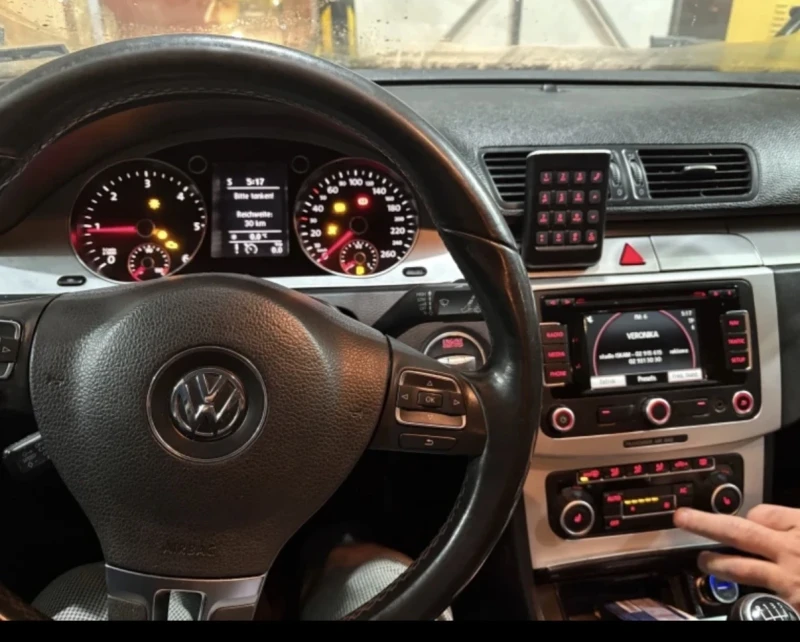 VW Passat, снимка 6 - Автомобили и джипове - 53448710