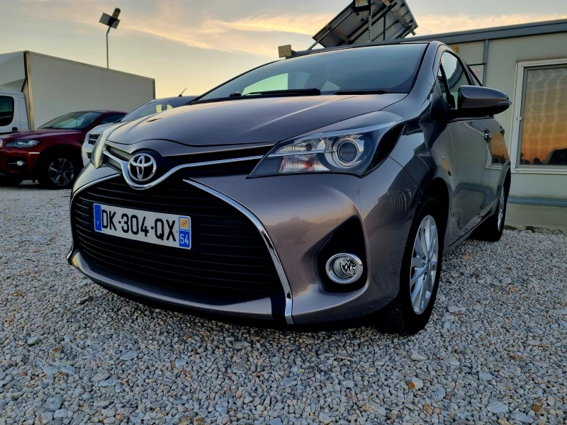 Toyota Yaris 1.3VVT-i 99ks.Navi, Kamera - 15700 лв. / 8027.28 € - 69221971 1
