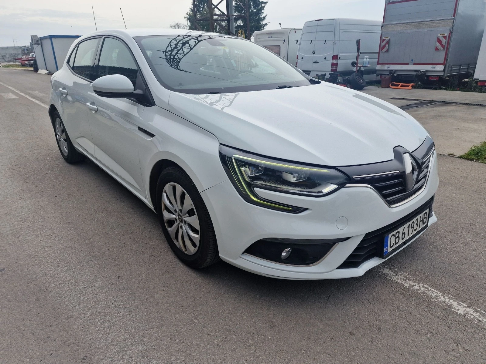 Renault Megane  - изображение 3