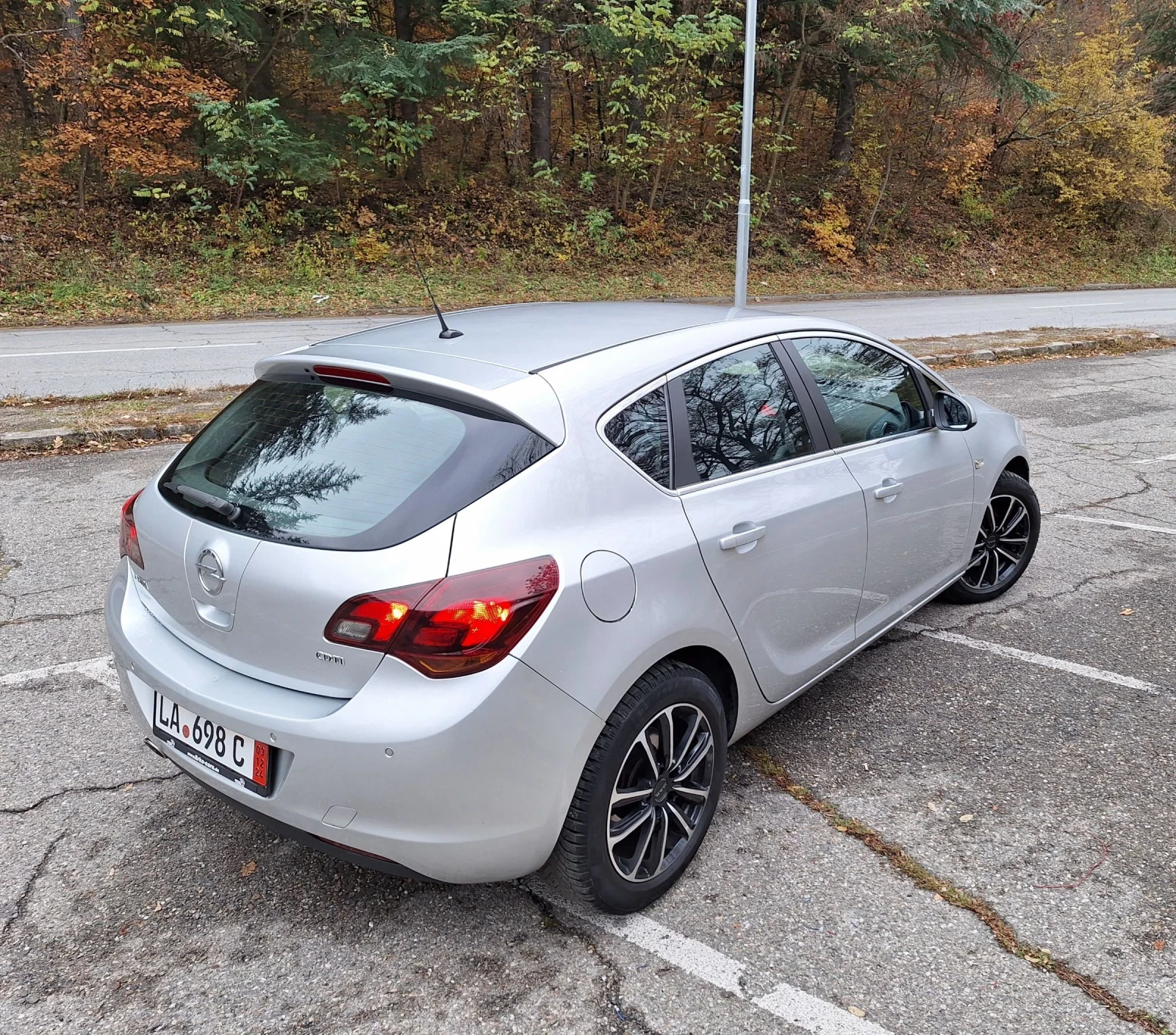 Opel Astra 2.0 CDTI 165 hp хечбек - изображение 2