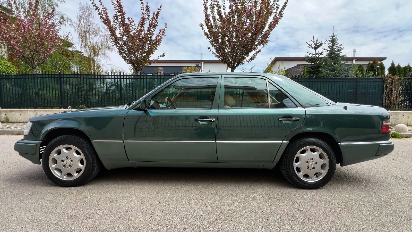 Mercedes-Benz 124 D - изображение 3
