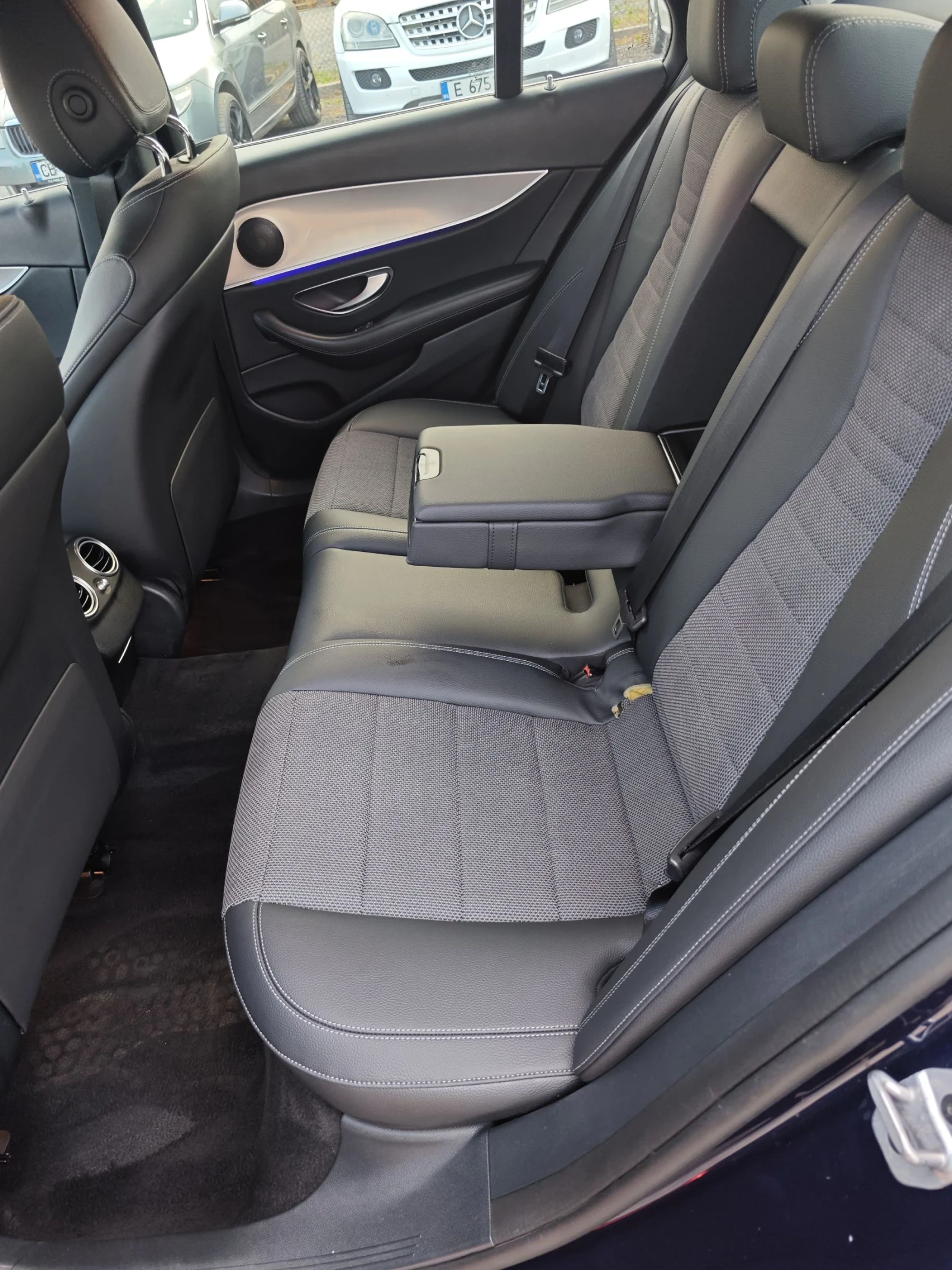 Mercedes-Benz E 220 FACE TOP  - изображение 10