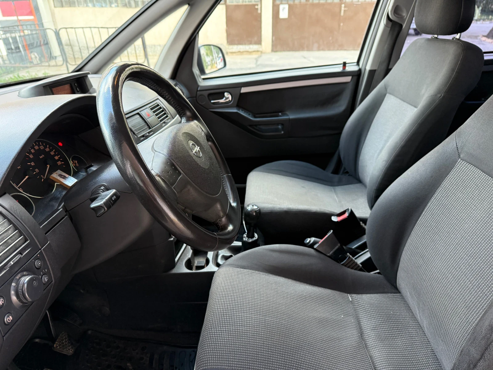 Opel Meriva 1.7 Дизел супер икономичен автомобил - изображение 8