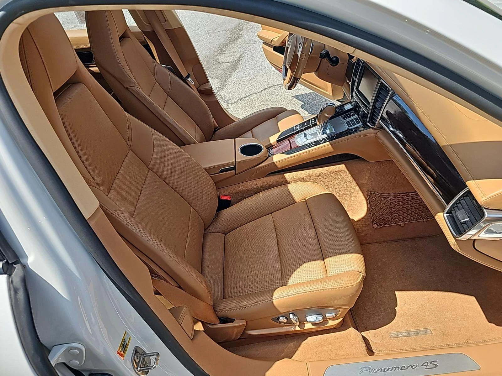 Porsche Panamera 4S* BI-XENON* LANE ASSIST* BOSE* SUPER CLEAN* ВИДЕ - изображение 10