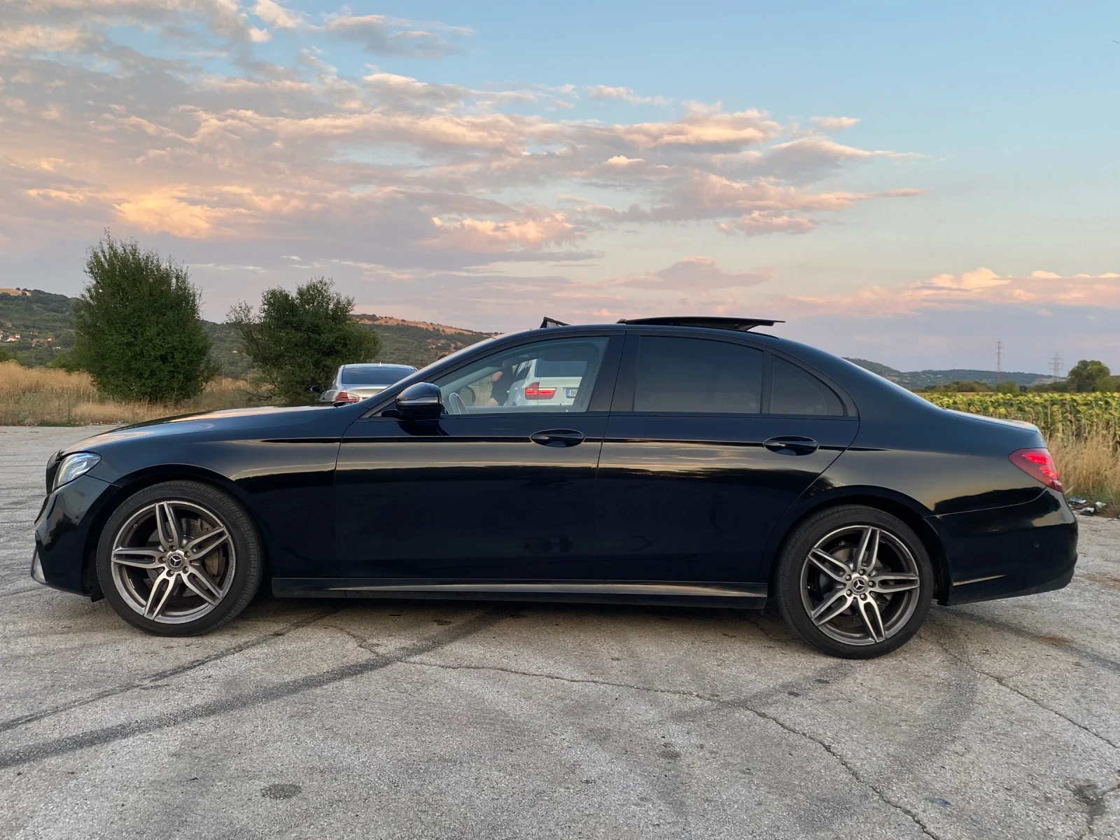 Mercedes-Benz E 220 Реални КМ, Германия, без предишни удари - изображение 6