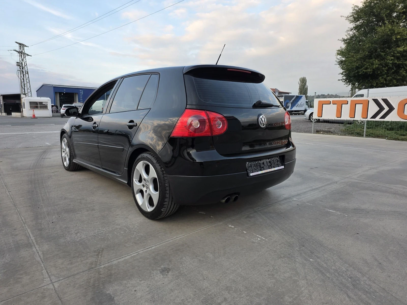 VW Golf GTI - изображение 4